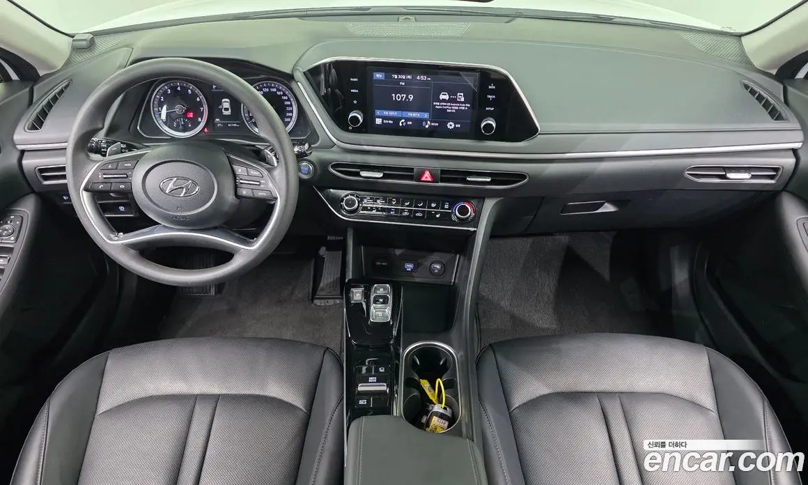 Hyundai Sonata 2022 2.0 автомат (гидро), фото 10 Hyundai Sonata 2022 2.0 автомат (гидро), фото 10
