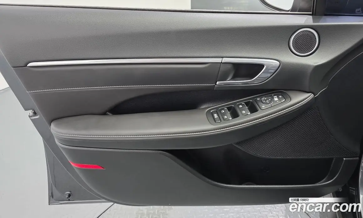 Hyundai Sonata 2023 2.0 автомат (гидро), фото 14 Hyundai Sonata 2023 2.0 автомат (гидро), фото 14