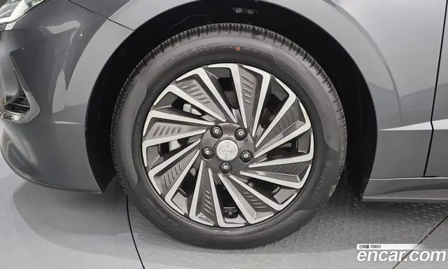 Hyundai Sonata 2023 2.0 автомат (гидро), миниатюра 5 Hyundai Sonata 2023 2.0 автомат (гидро), миниатюра 5