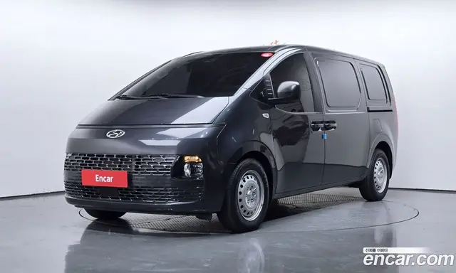 Hyundai Staria, 2023, 4 664 км