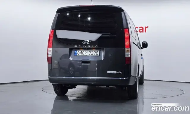 Hyundai Staria 2023 2.2 автомат (гидро), миниатюра 4