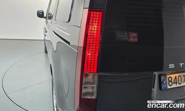 Hyundai Staria 2023 2.2 автомат (гидро), миниатюра 9