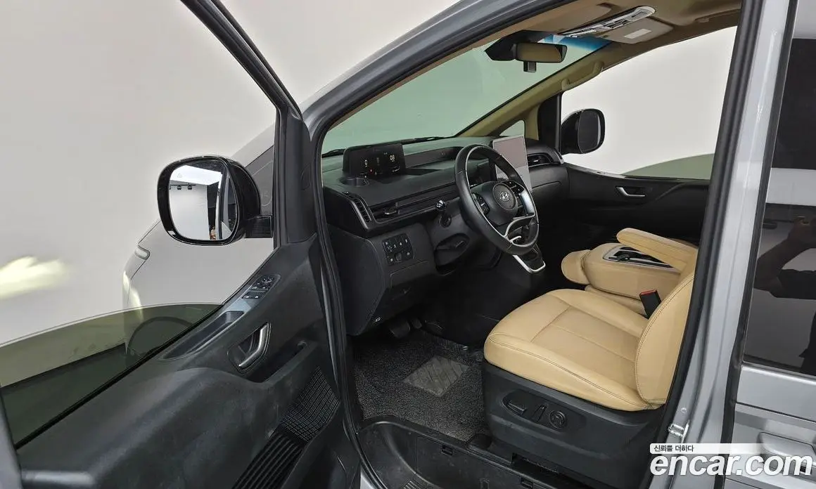 Hyundai Staria 2023 2.2 автомат (гидро), фото 13 Hyundai Staria 2023 2.2 автомат (гидро), фото 13