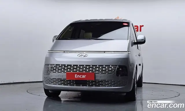 Hyundai Staria 2023 2.2 автомат (гидро), миниатюра 3 Hyundai Staria 2023 2.2 автомат (гидро), миниатюра 3