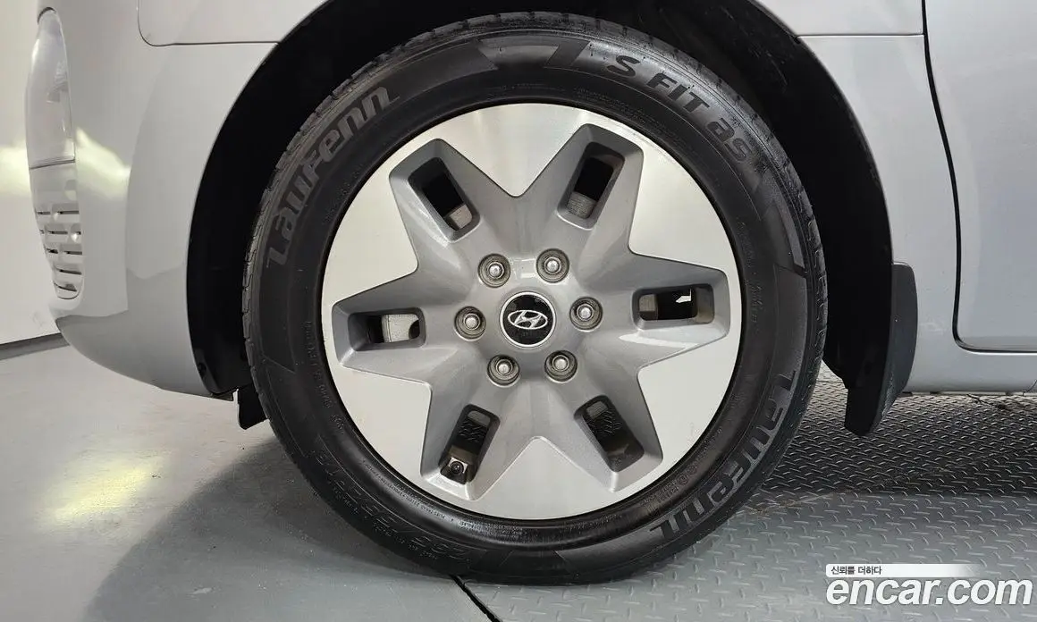 Hyundai Staria 2023 2.2 автомат (гидро), фото 5 Hyundai Staria 2023 2.2 автомат (гидро), фото 5