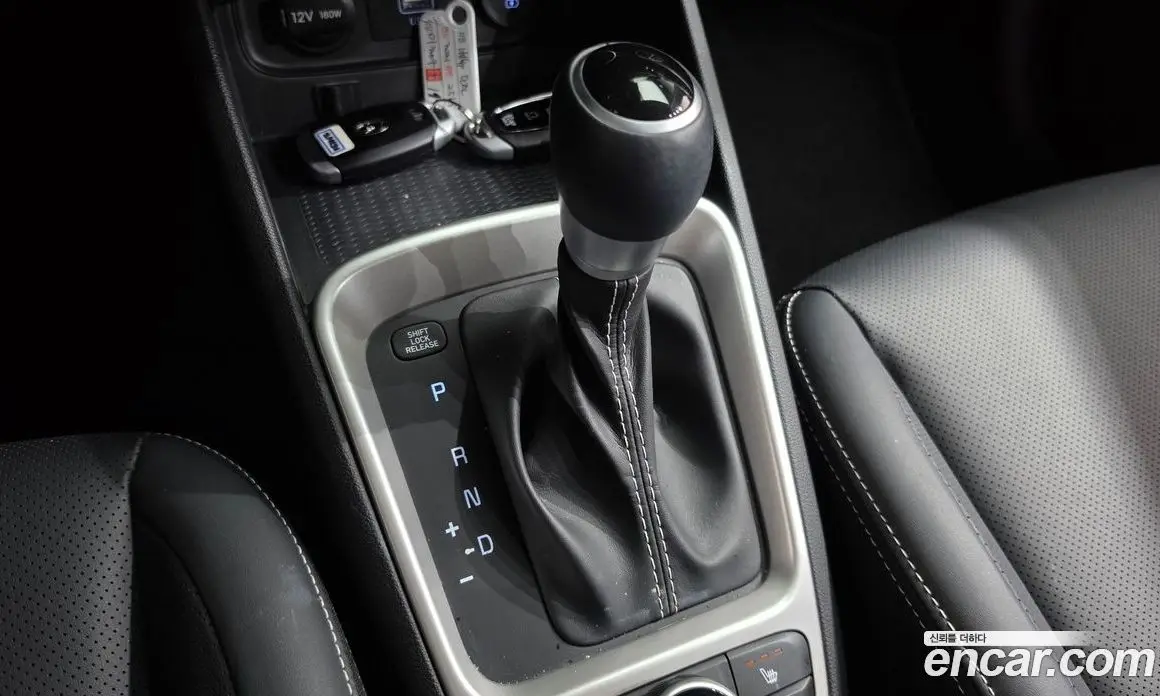 Hyundai Venue 2021 1.6 автомат (гидро), фото 12 Hyundai Venue 2021 1.6 автомат (гидро), фото 12
