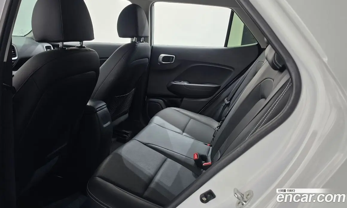 Hyundai Venue 2021 1.6 автомат (гидро), фото 17 Hyundai Venue 2021 1.6 автомат (гидро), фото 17