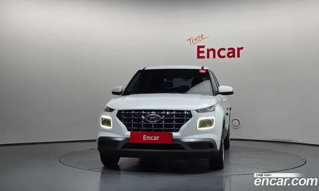 Hyundai Venue 2021 1.6 автомат (гидро), миниатюра 3 Hyundai Venue 2021 1.6 автомат (гидро), миниатюра 3