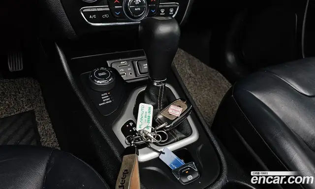 Jeep Cherokee 2017 2.4 автомат (гидро), миниатюра 12