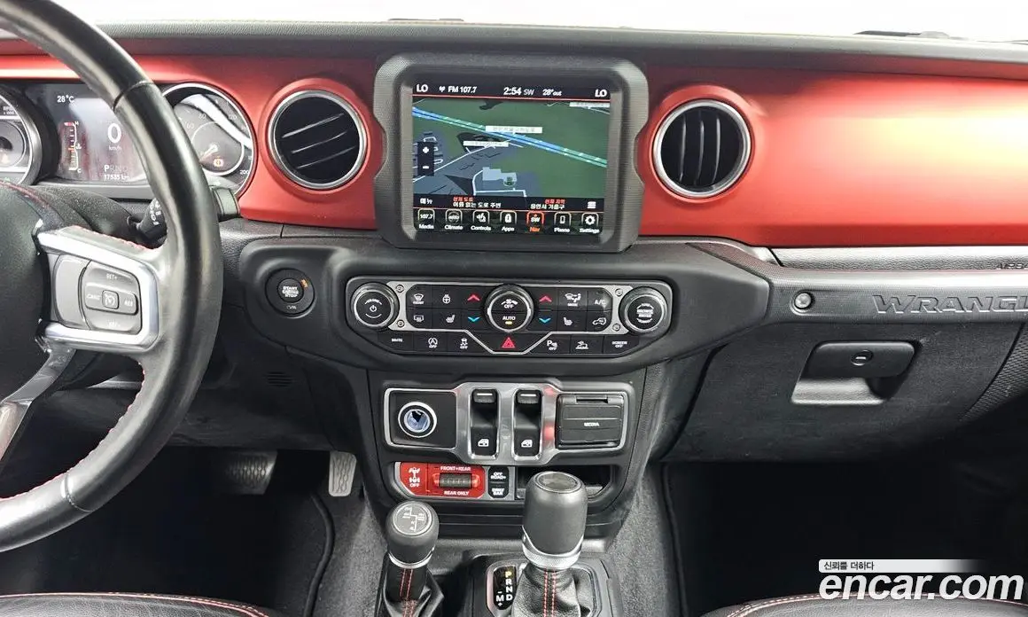 Jeep Wrangler 2021 2.0 автомат (гидро), фото 17