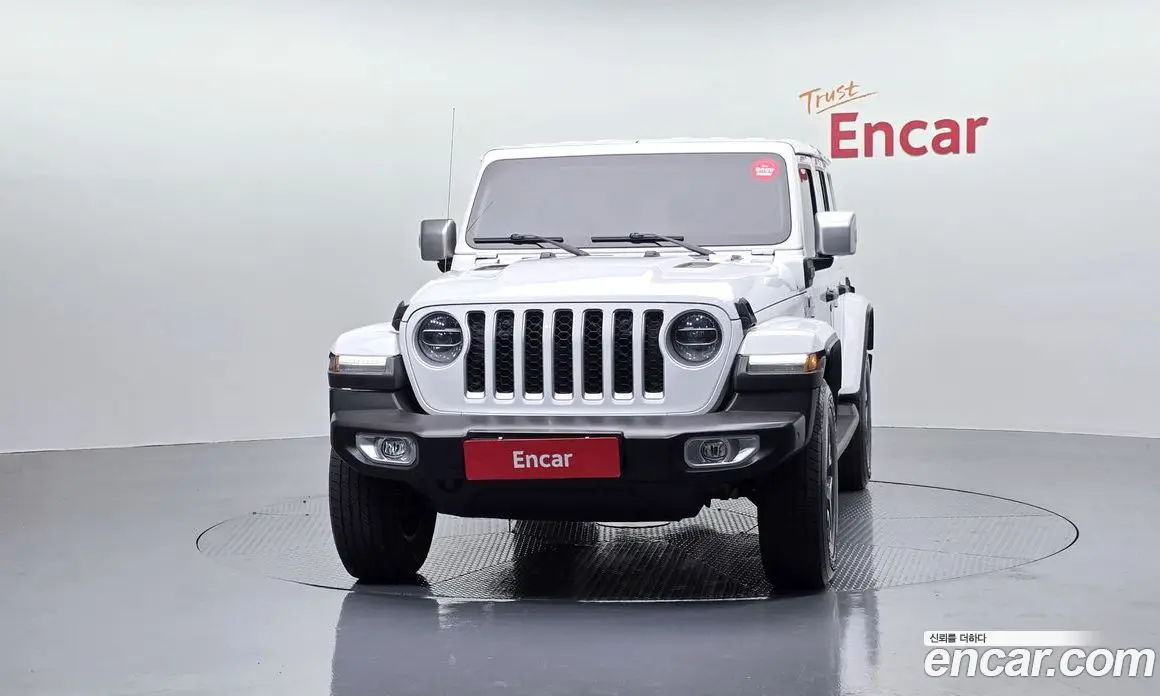 Jeep Wrangler 2022 2.0 автомат (гидро), фото 3