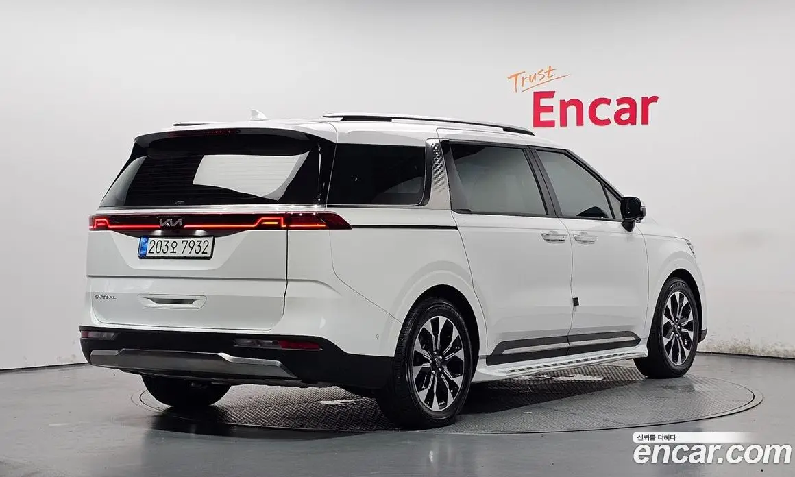 Kia Carnival 2022 3.5 автомат (гидро), фото 2 Kia Carnival 2022 3.5 автомат (гидро), фото 2