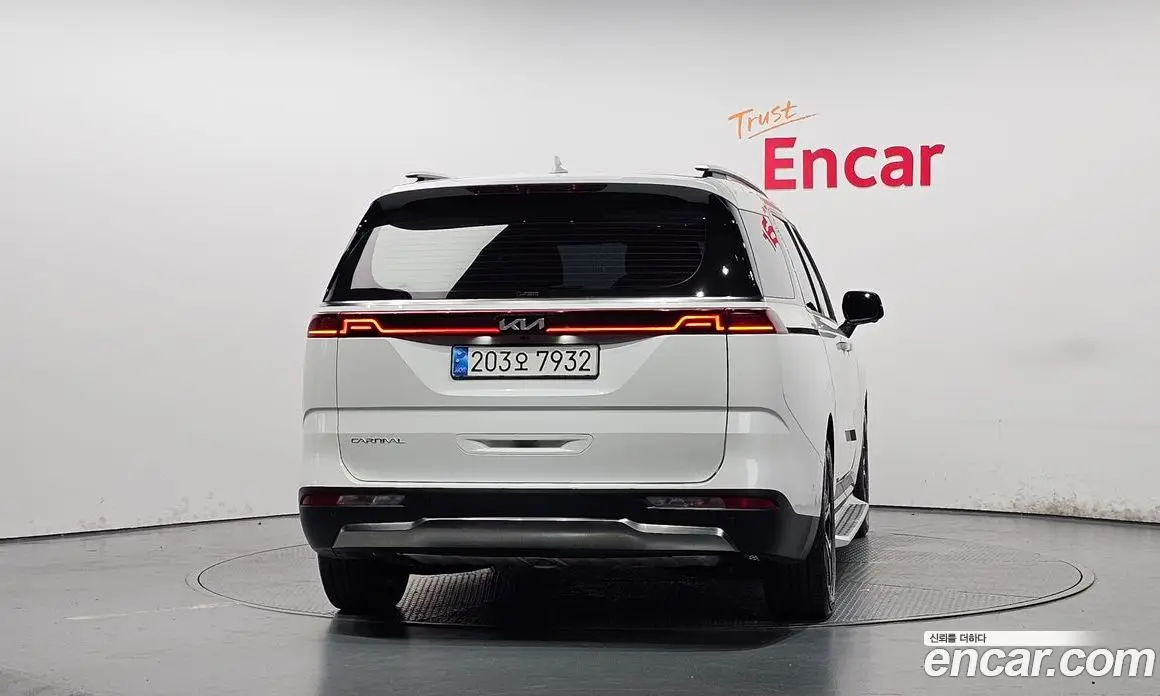 Kia Carnival 2022 3.5 автомат (гидро), фото 4 Kia Carnival 2022 3.5 автомат (гидро), фото 4
