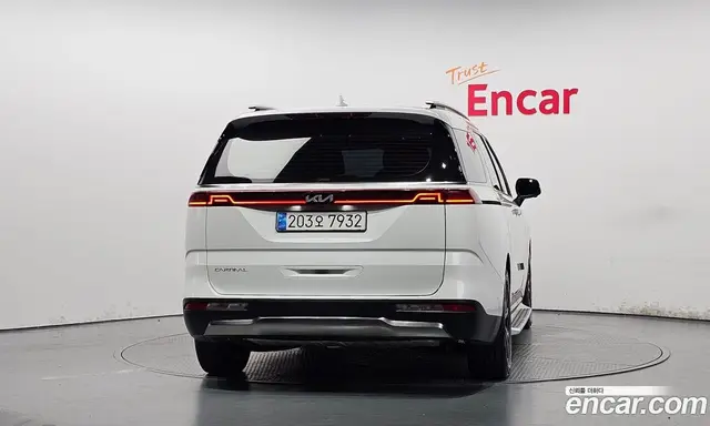 Kia Carnival 2022 3.5 автомат (гидро), миниатюра 4 Kia Carnival 2022 3.5 автомат (гидро), миниатюра 4