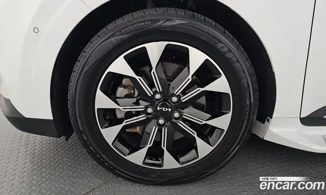 Kia Carnival 2022 3.5 автомат (гидро), миниатюра 5 Kia Carnival 2022 3.5 автомат (гидро), миниатюра 5