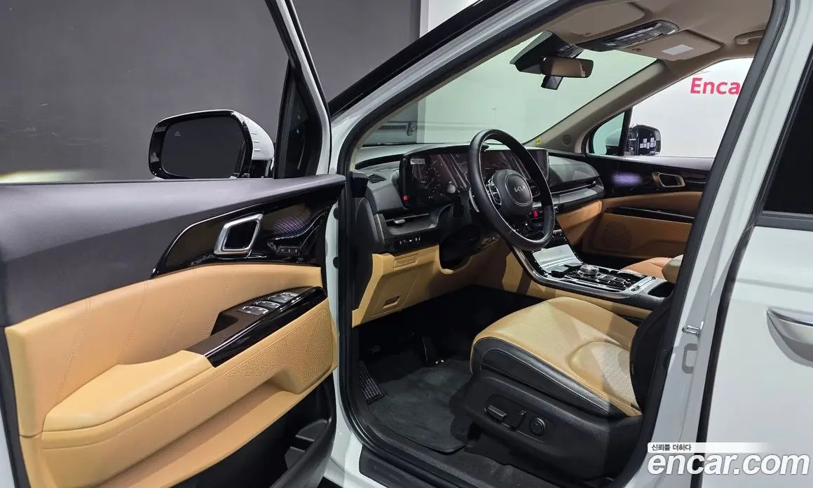 Kia Carnival 2023 2.2 автомат (гидро), фото 13 Kia Carnival 2023 2.2 автомат (гидро), фото 13