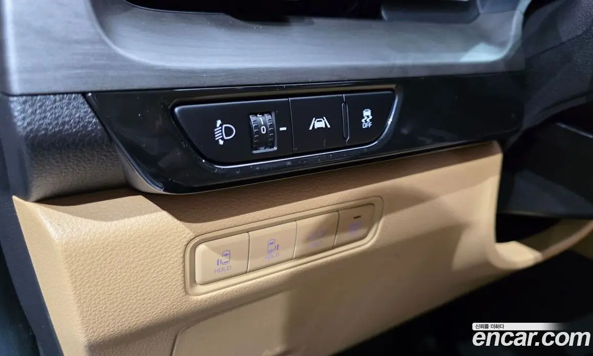 Kia Carnival 2023 2.2 автомат (гидро), фото 19 Kia Carnival 2023 2.2 автомат (гидро), фото 19