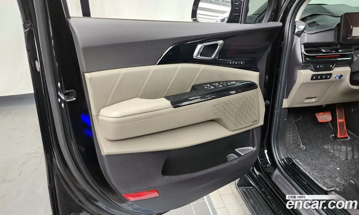 Kia Carnival 2024 2.2 автомат (гидро), фото 14 Kia Carnival 2024 2.2 автомат (гидро), фото 14