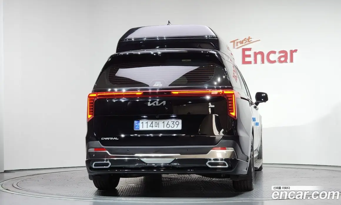 Kia Carnival 2024 2.2 автомат (гидро), фото 4 Kia Carnival 2024 2.2 автомат (гидро), фото 4