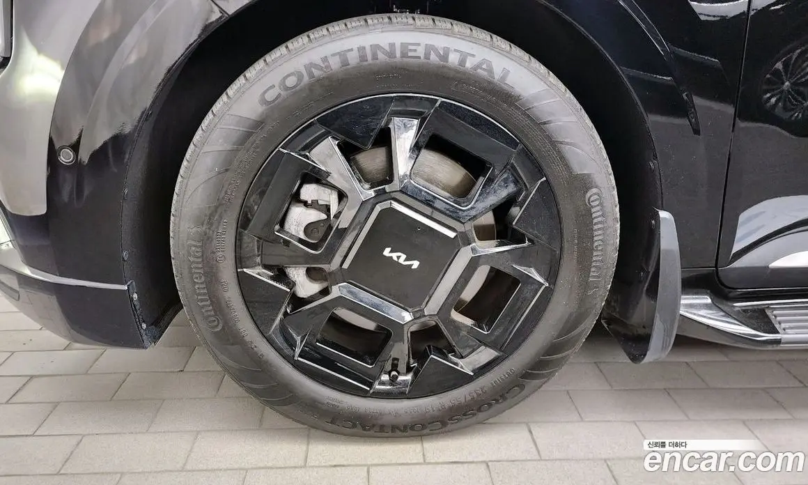 Kia Carnival 2024 2.2 автомат (гидро), фото 5 Kia Carnival 2024 2.2 автомат (гидро), фото 5