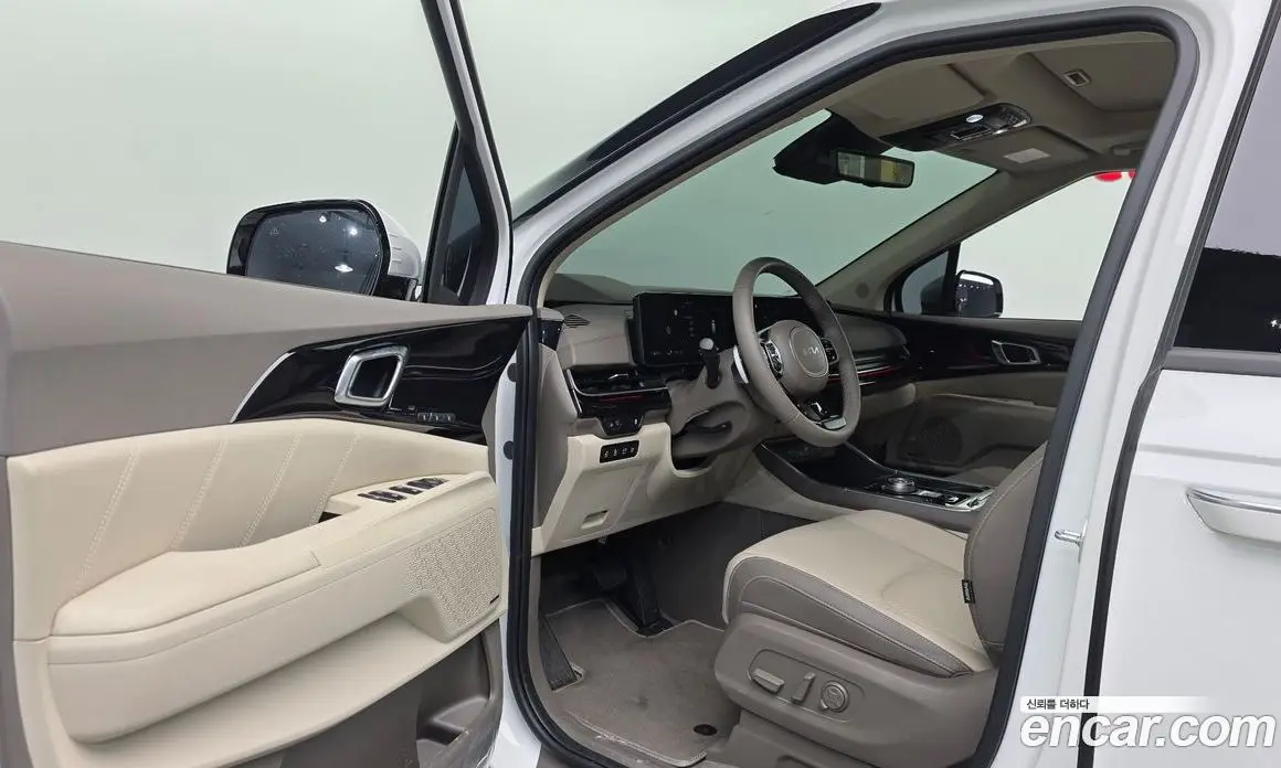 Kia Carnival 2024 2.2 автомат (гидро), фото 13