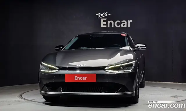 Kia EV6 2022 0.1 автомат (гидро), миниатюра 3 Kia EV6 2022 0.1 автомат (гидро), миниатюра 3