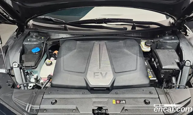 Kia EV6 2022 0.1 автомат (гидро), миниатюра 6 Kia EV6 2022 0.1 автомат (гидро), миниатюра 6