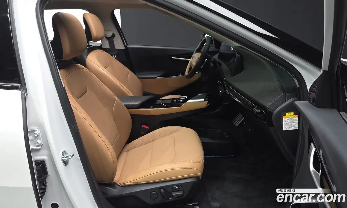Kia EV6 2023 0.1 автомат (гидро), фото 18 Kia EV6 2023 0.1 автомат (гидро), фото 18