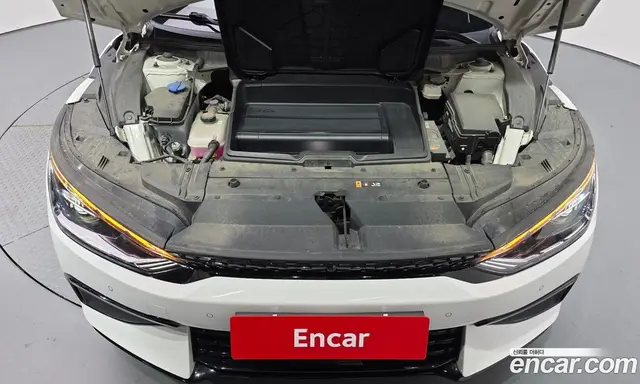 Kia EV6 2023 0.1 автомат (гидро), миниатюра 6 Kia EV6 2023 0.1 автомат (гидро), миниатюра 6