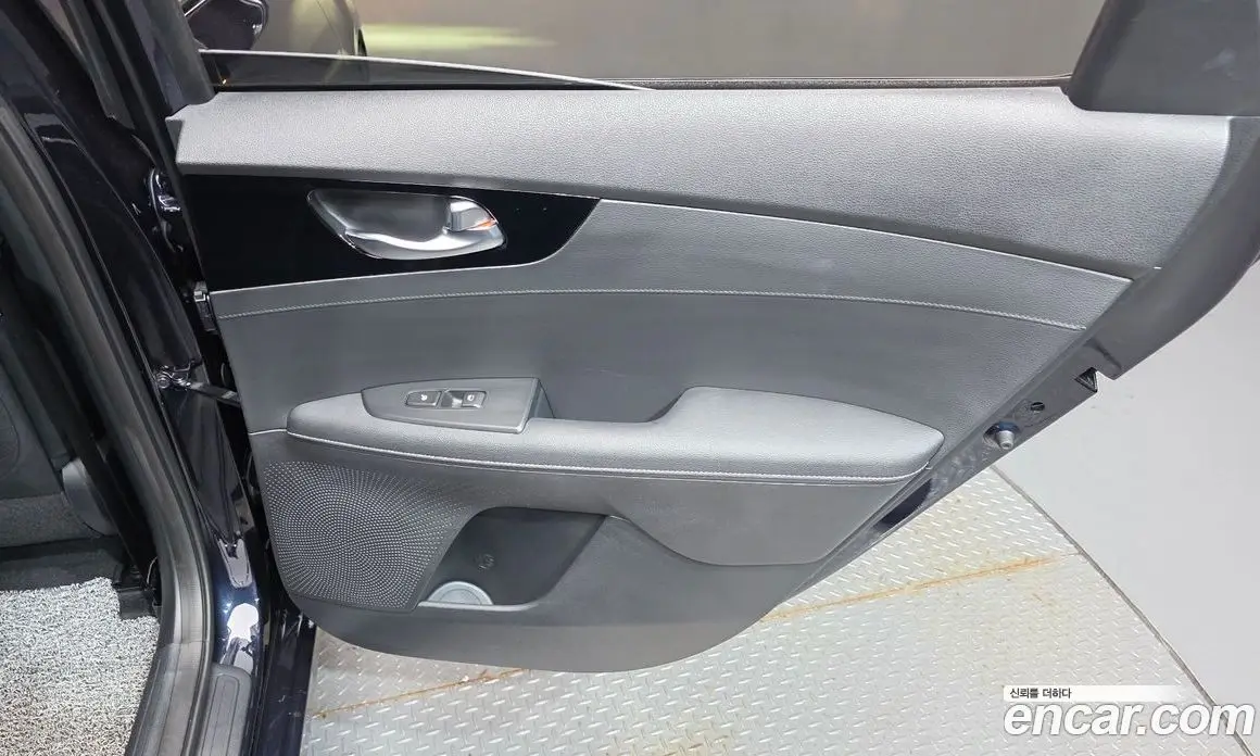 Kia K3 2021 1.6 автомат (гидро), фото 15 Kia K3 2021 1.6 автомат (гидро), фото 15