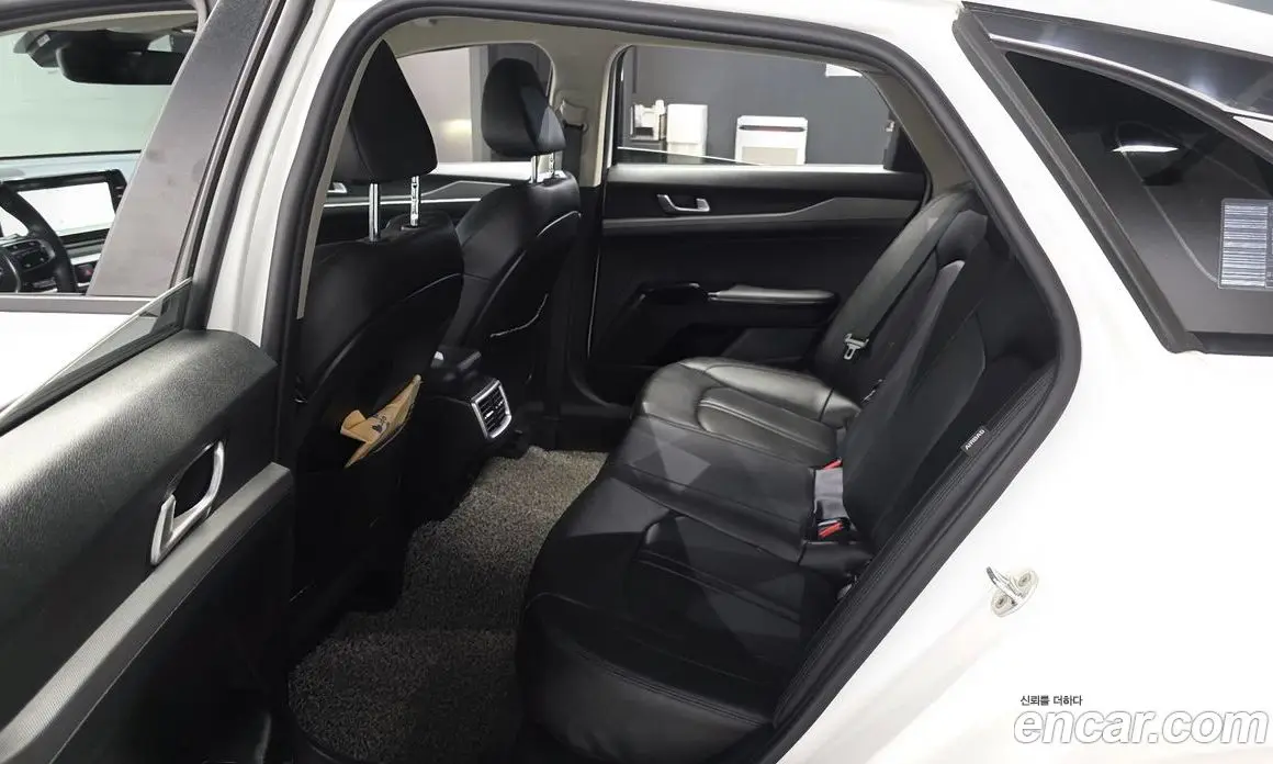 Kia K5 (Optima) 2021 2.0 автомат (гидро), фото 17 Kia K5 (Optima) 2021 2.0 автомат (гидро), фото 17