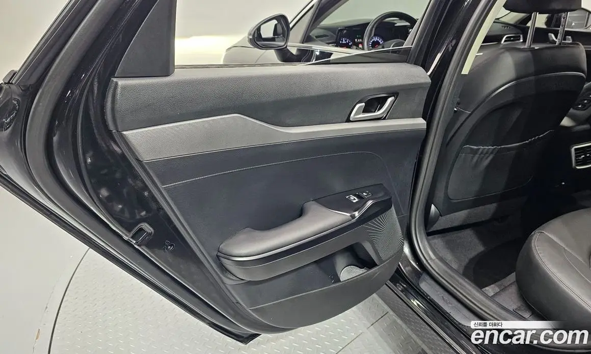 Kia K5 (Optima) 2021 2.0 автомат (гидро), фото 15 Kia K5 (Optima) 2021 2.0 автомат (гидро), фото 15