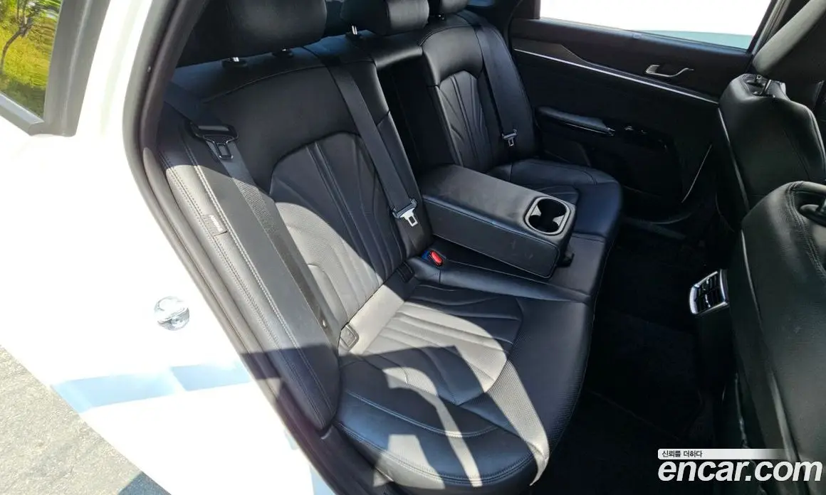 Kia K5 (Optima) 2023 2.0 автомат (гидро), фото 18