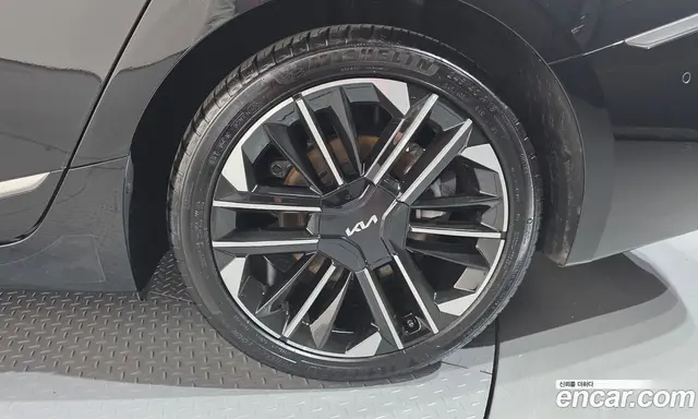 Kia K8 2025 1.6 автомат (гидро), миниатюра 7
