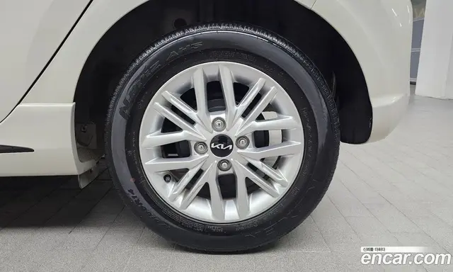 Kia Morning 2022 1.0 автомат (гидро), миниатюра 7