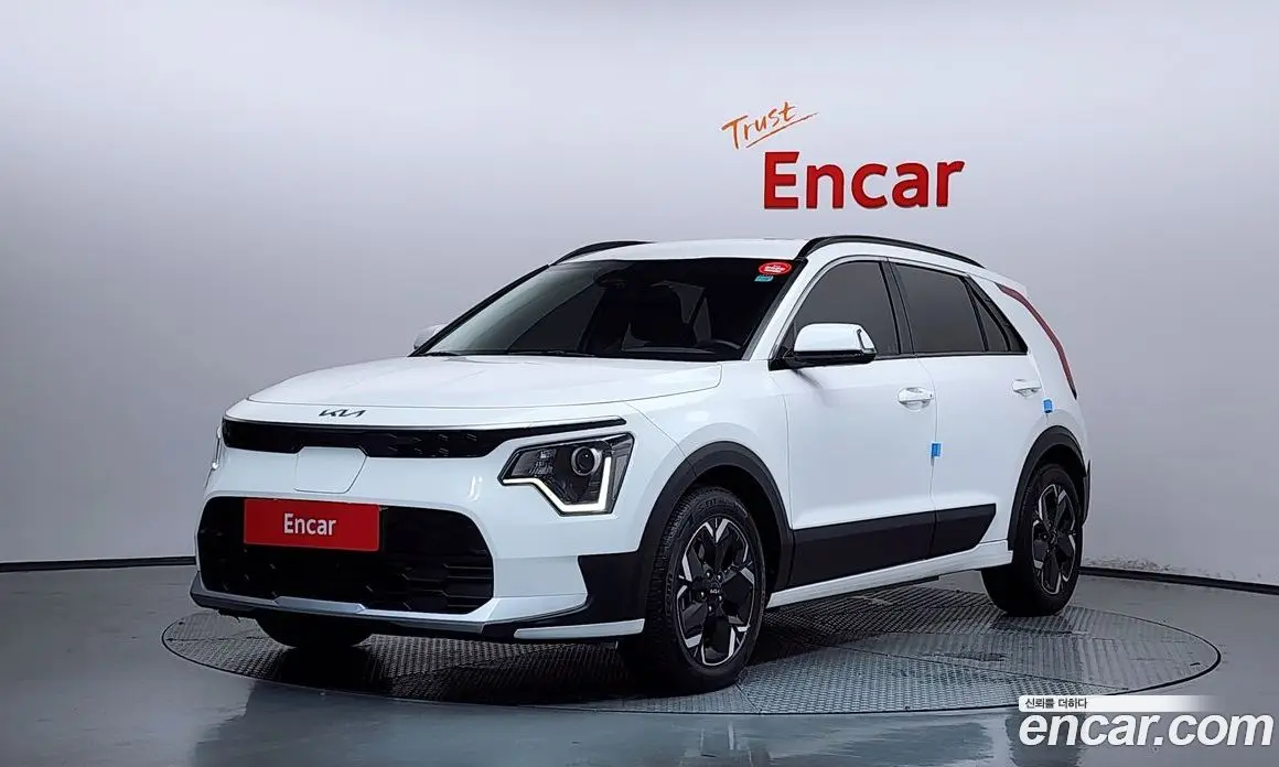 Kia Niro 2022 0.2 автомат (гидро), фото 1 Kia Niro 2022 0.2 автомат (гидро), фото 1