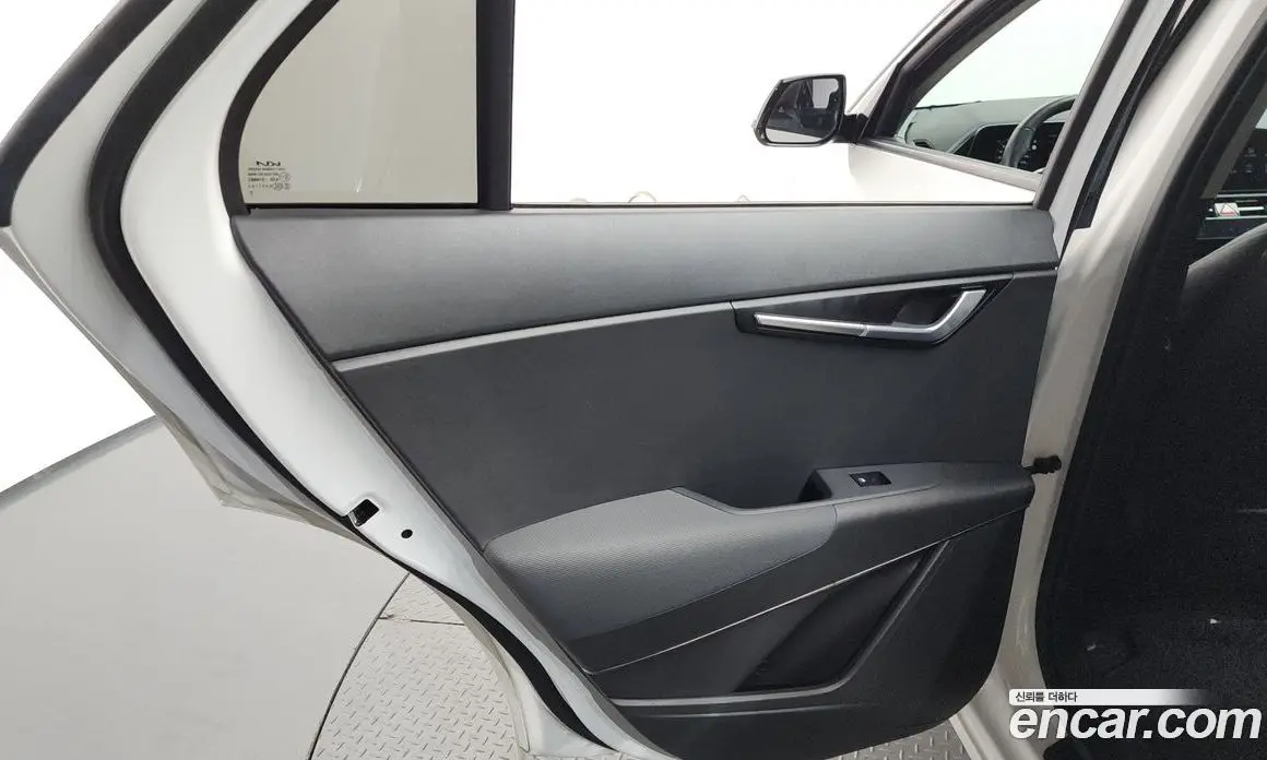 Kia Niro 2022 0.2 автомат (гидро), фото 15 Kia Niro 2022 0.2 автомат (гидро), фото 15