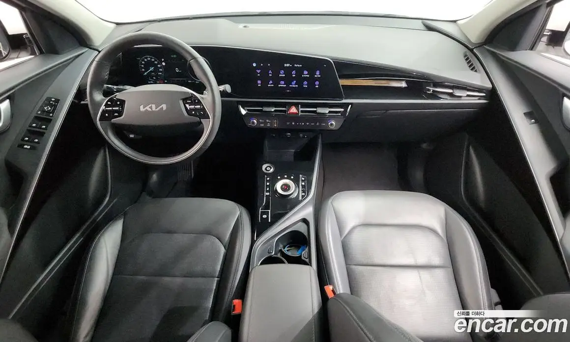 Kia Niro 2022 0.2 автомат (гидро), фото 10 Kia Niro 2022 0.2 автомат (гидро), фото 10