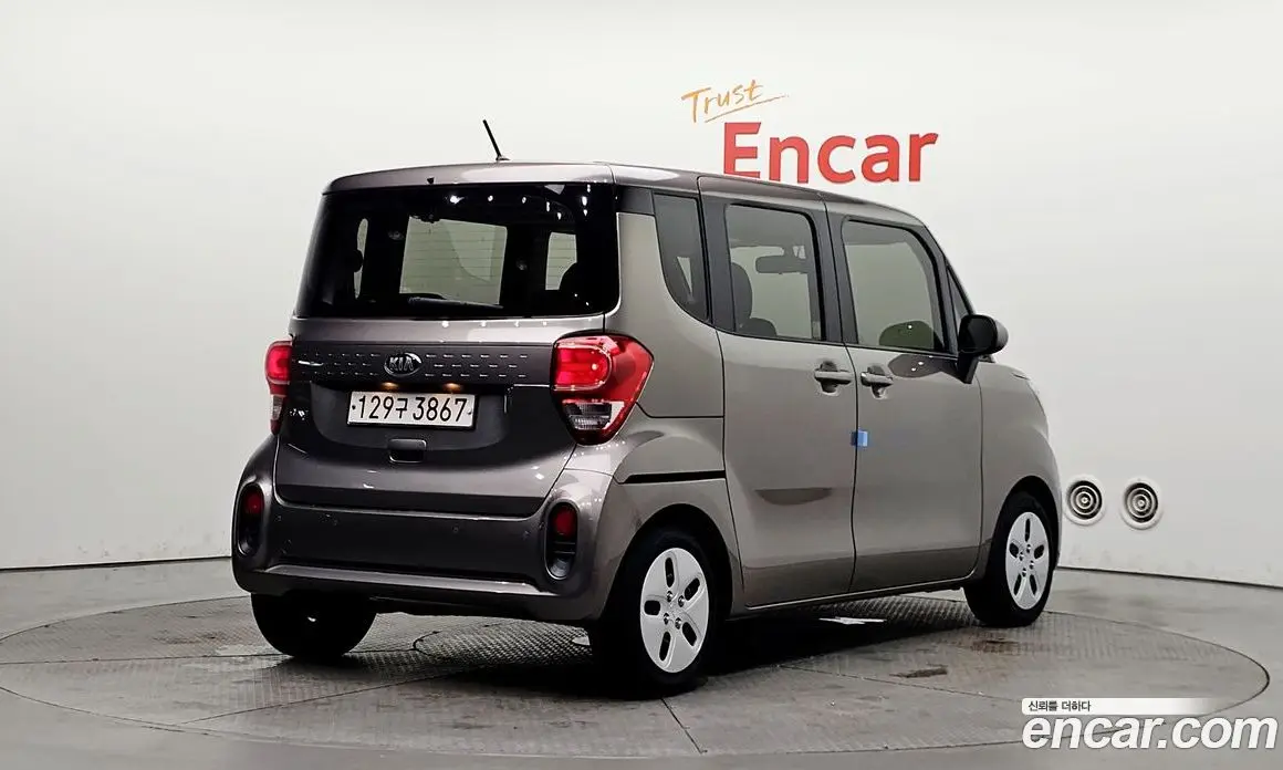 Kia Ray 2020 1.0 автомат (гидро), фото 2 Kia Ray 2020 1.0 автомат (гидро), фото 2