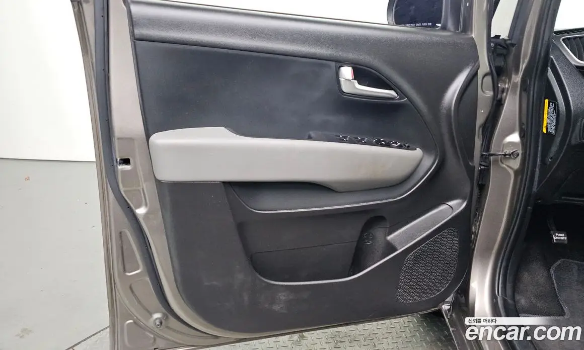 Kia Ray 2020 1.0 автомат (гидро), фото 14 Kia Ray 2020 1.0 автомат (гидро), фото 14