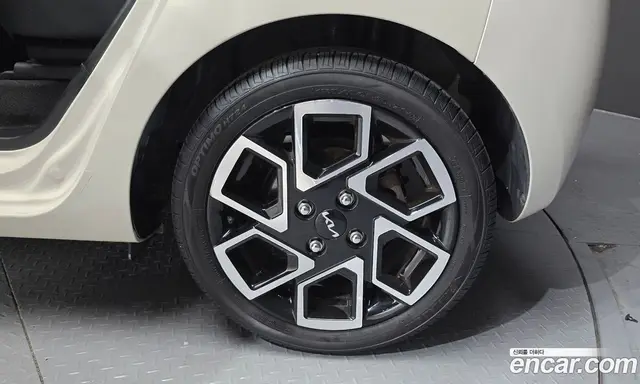 Kia Ray 2023 1.0 автомат (гидро), миниатюра 7 Kia Ray 2023 1.0 автомат (гидро), миниатюра 7