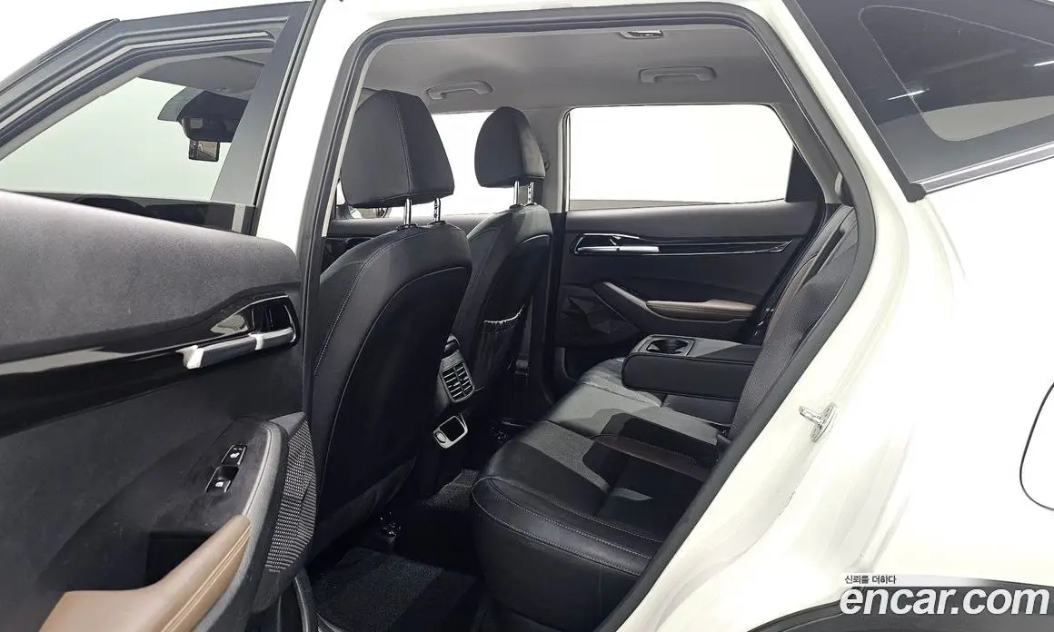 Kia Seltos 2020 1.6 автомат (гидро), фото 17 Kia Seltos 2020 1.6 автомат (гидро), фото 17