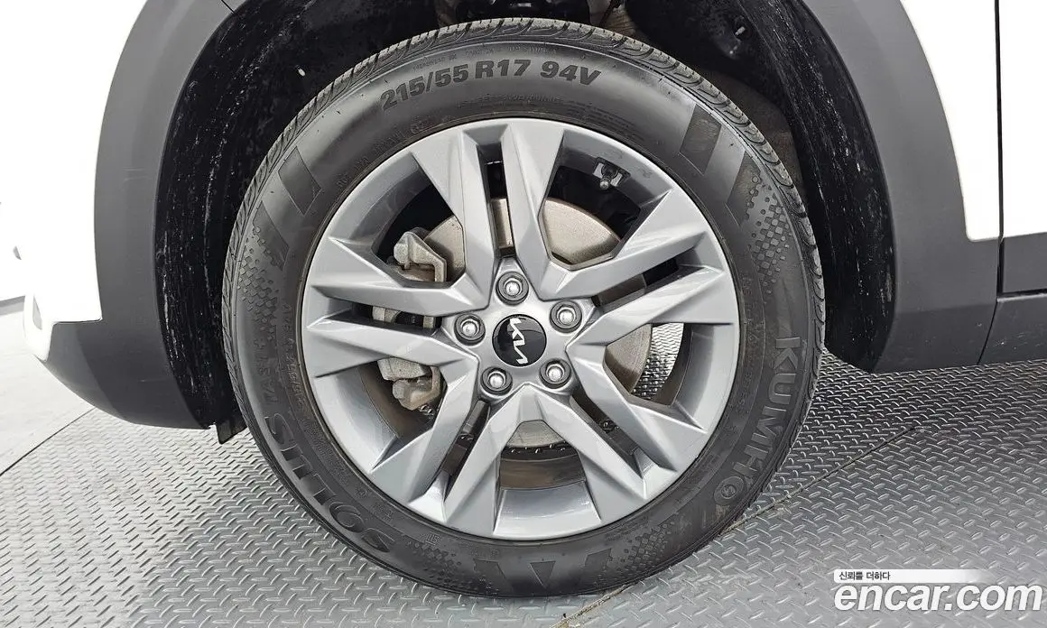Kia Seltos 2021 1.6 автомат (гидро), фото 5 Kia Seltos 2021 1.6 автомат (гидро), фото 5