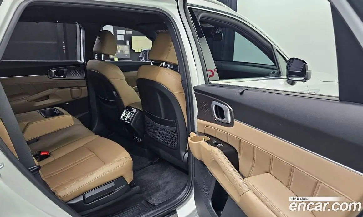 Kia Sorento 2024 1.6 автомат (гидро), фото 17