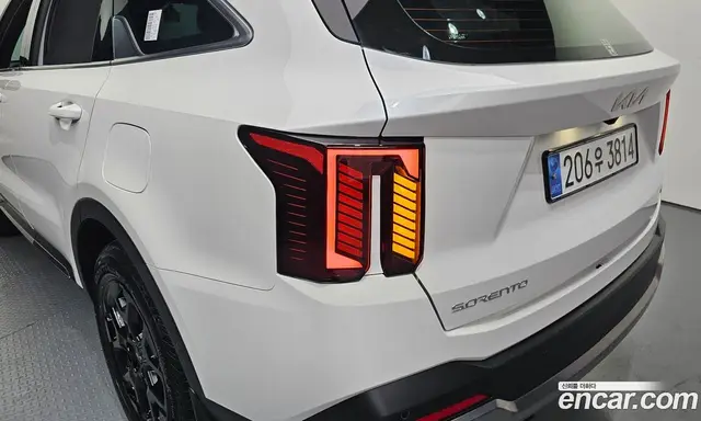 Kia Sorento 2024 1.6 автомат (гидро), миниатюра 9