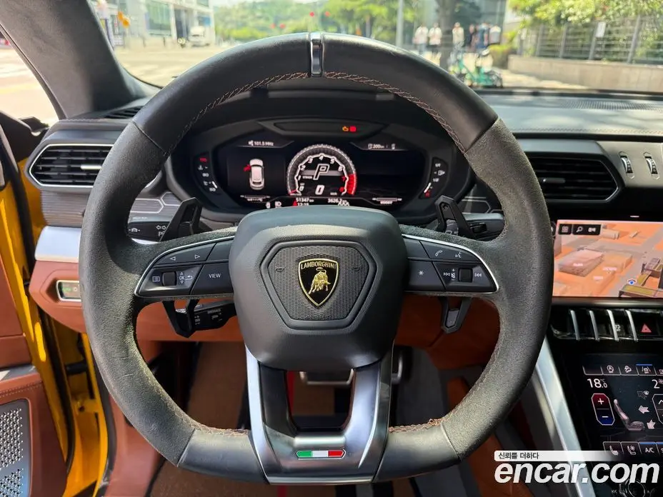 Lamborghini Urus 2019 4.0 автомат (гидро), фото 17
