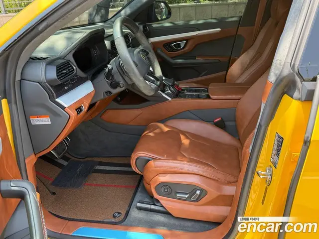 Lamborghini Urus 2019 4.0 автомат (гидро), миниатюра 6