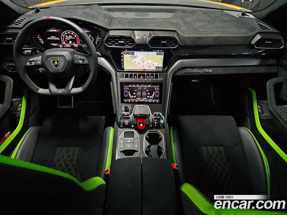 Lamborghini Urus 2024 4.0 автомат (гидро), фото 19