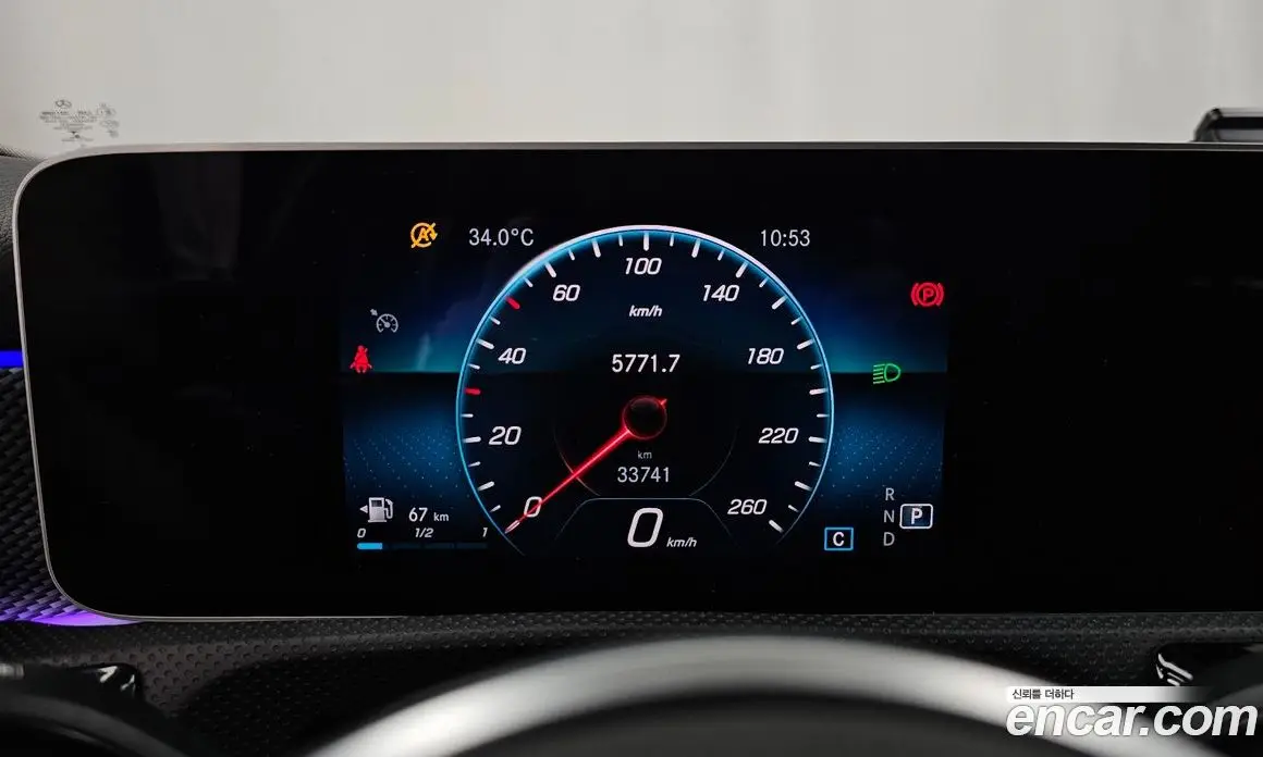 Mercedes-Benz A-Class 2020 2.0 автомат (гидро), фото 11