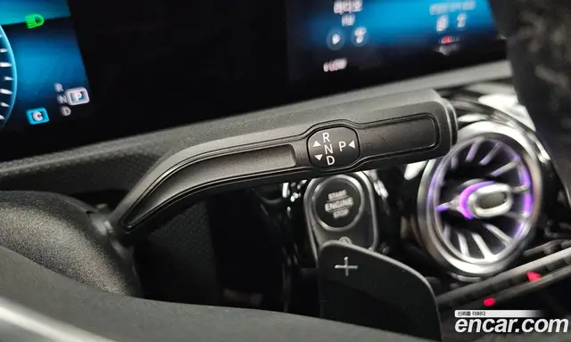 Mercedes-Benz A-Class 2020 2.0 автомат (гидро), миниатюра 12